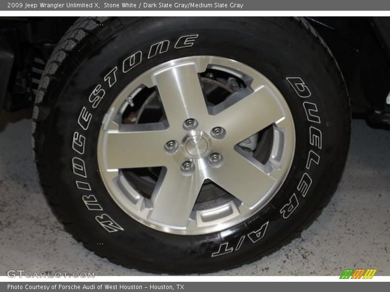 Stone White / Dark Slate Gray/Medium Slate Gray 2009 Jeep Wrangler Unlimited X