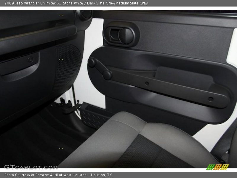 Stone White / Dark Slate Gray/Medium Slate Gray 2009 Jeep Wrangler Unlimited X