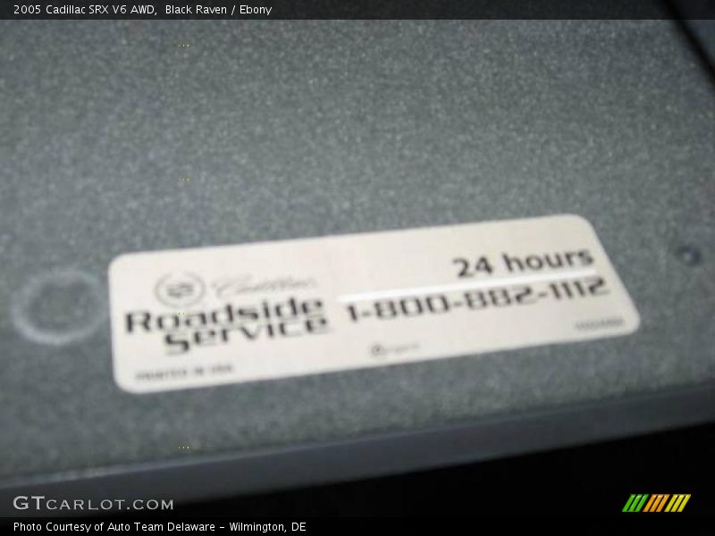 Black Raven / Ebony 2005 Cadillac SRX V6 AWD
