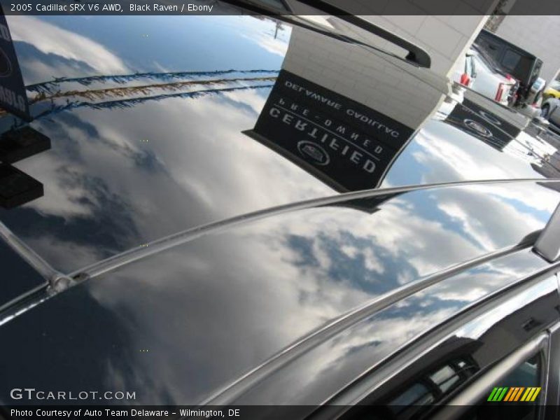 Black Raven / Ebony 2005 Cadillac SRX V6 AWD