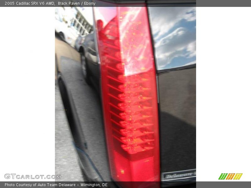Black Raven / Ebony 2005 Cadillac SRX V6 AWD
