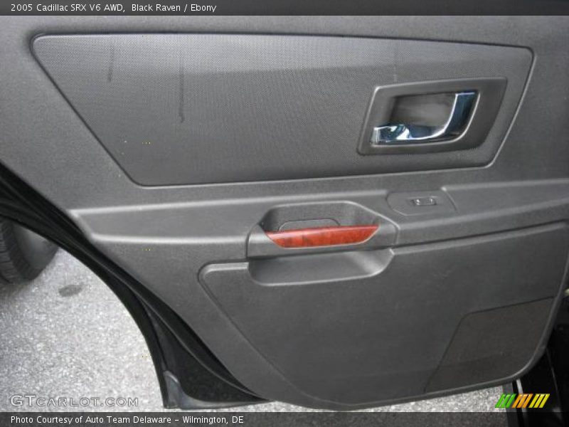 Black Raven / Ebony 2005 Cadillac SRX V6 AWD