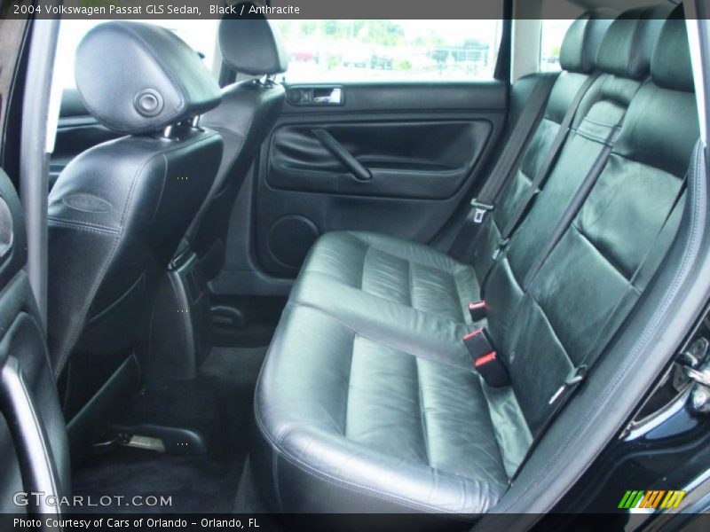 Black / Anthracite 2004 Volkswagen Passat GLS Sedan