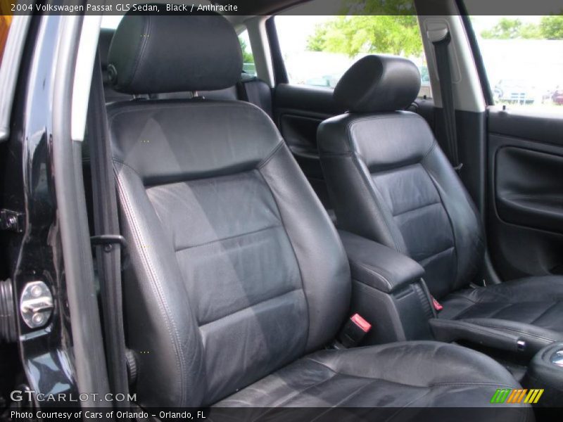 Black / Anthracite 2004 Volkswagen Passat GLS Sedan