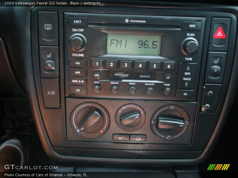 Black / Anthracite 2004 Volkswagen Passat GLS Sedan