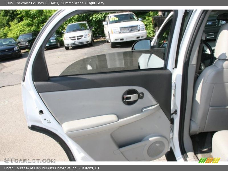 Summit White / Light Gray 2005 Chevrolet Equinox LT AWD