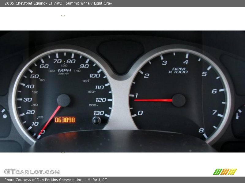 Summit White / Light Gray 2005 Chevrolet Equinox LT AWD