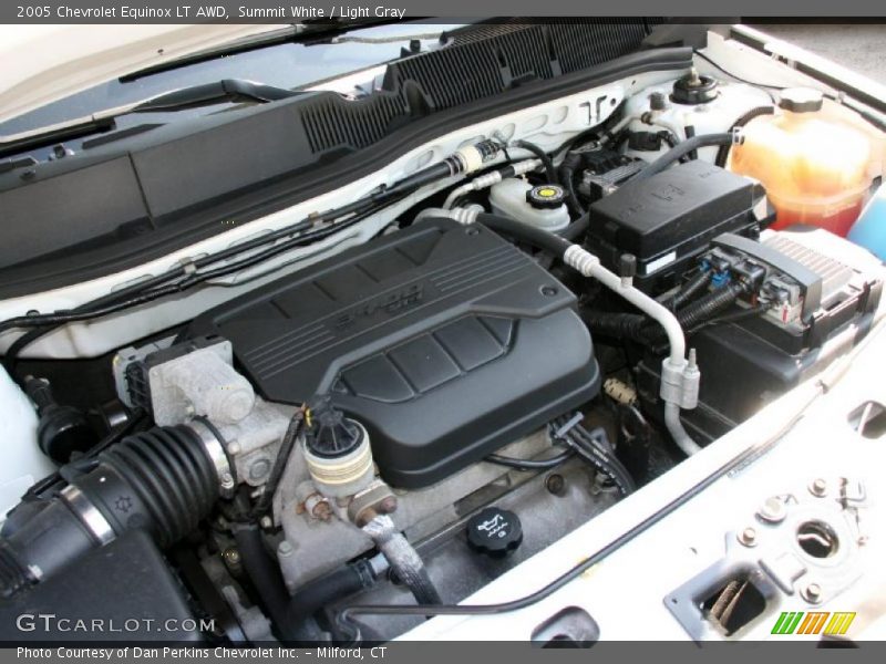 Summit White / Light Gray 2005 Chevrolet Equinox LT AWD