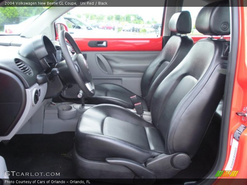 Uni Red / Black 2004 Volkswagen New Beetle GL Coupe