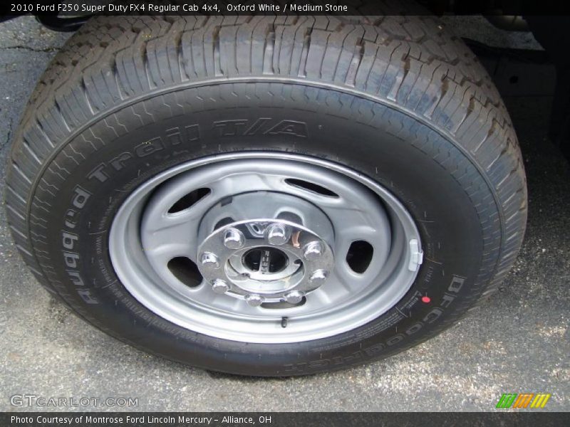 Oxford White / Medium Stone 2010 Ford F250 Super Duty FX4 Regular Cab 4x4
