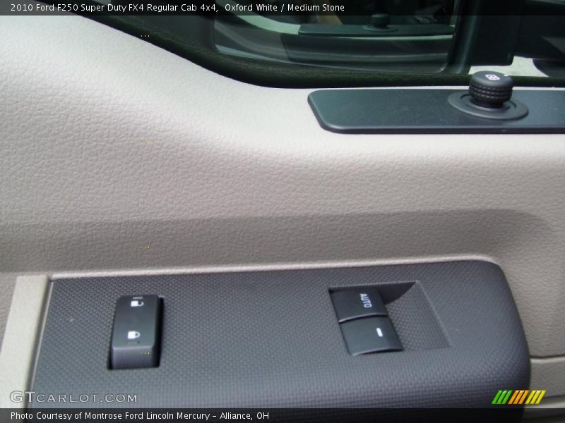 Oxford White / Medium Stone 2010 Ford F250 Super Duty FX4 Regular Cab 4x4