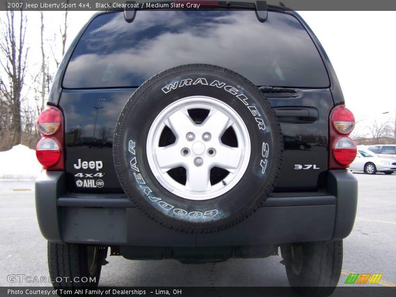 Black Clearcoat / Medium Slate Gray 2007 Jeep Liberty Sport 4x4
