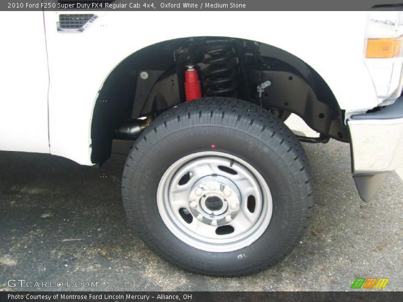 Oxford White / Medium Stone 2010 Ford F250 Super Duty FX4 Regular Cab 4x4