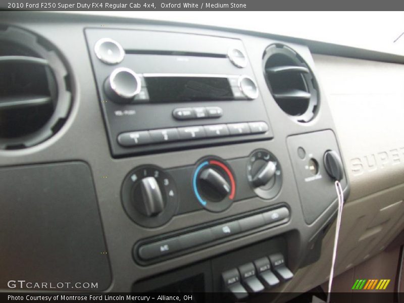 Oxford White / Medium Stone 2010 Ford F250 Super Duty FX4 Regular Cab 4x4