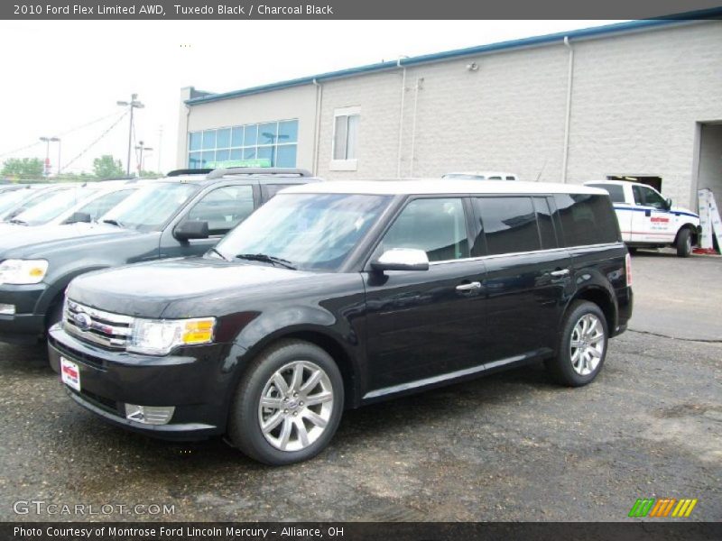 Tuxedo Black / Charcoal Black 2010 Ford Flex Limited AWD