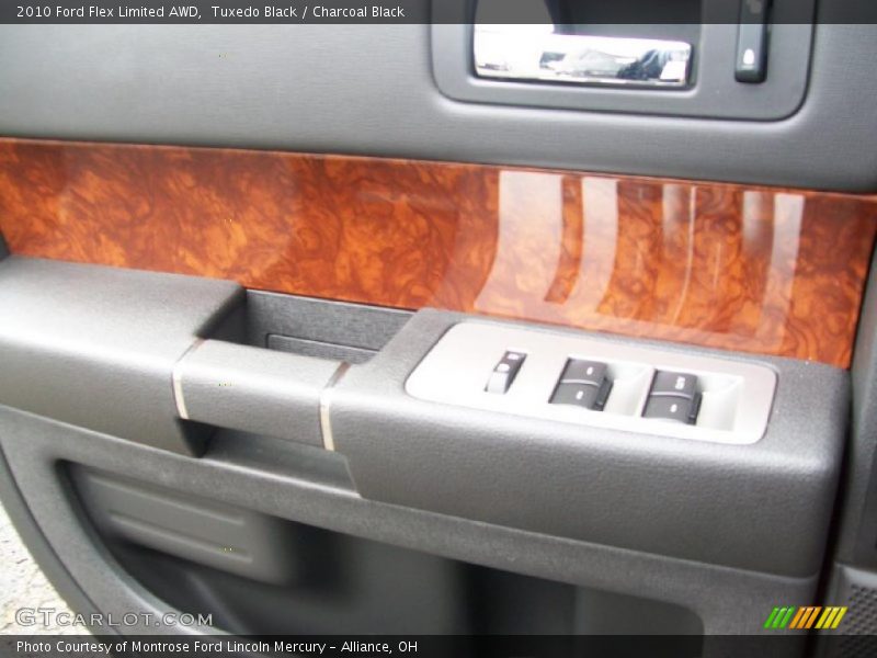 Tuxedo Black / Charcoal Black 2010 Ford Flex Limited AWD