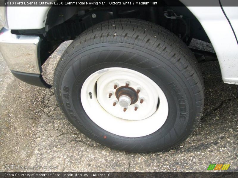 Oxford White / Medium Flint 2010 Ford E Series Cutaway E350 Commercial Moving Van