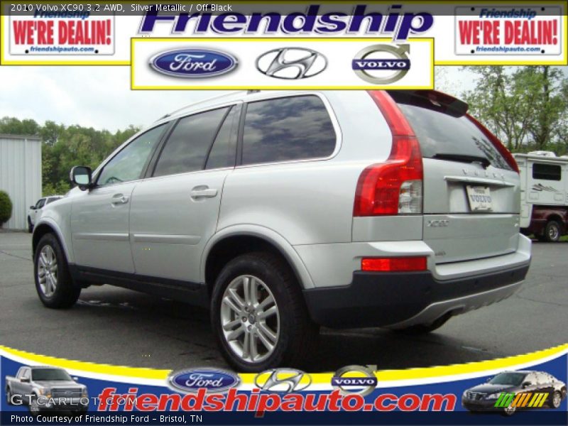Silver Metallic / Off Black 2010 Volvo XC90 3.2 AWD