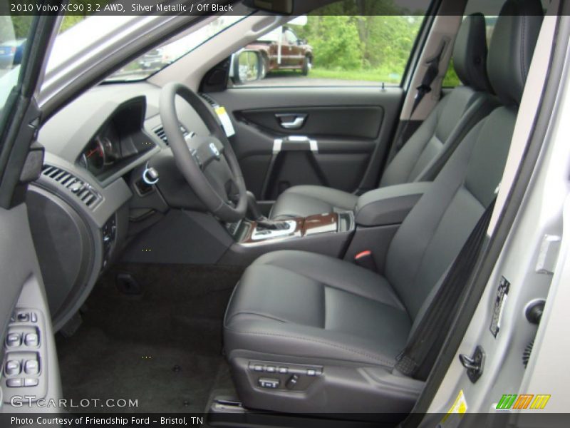 Silver Metallic / Off Black 2010 Volvo XC90 3.2 AWD