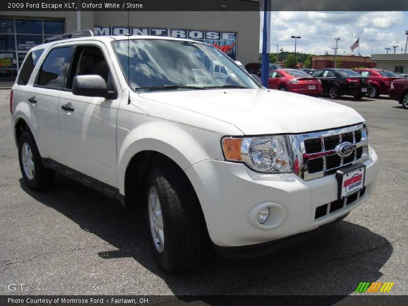 Oxford White / Stone 2009 Ford Escape XLT