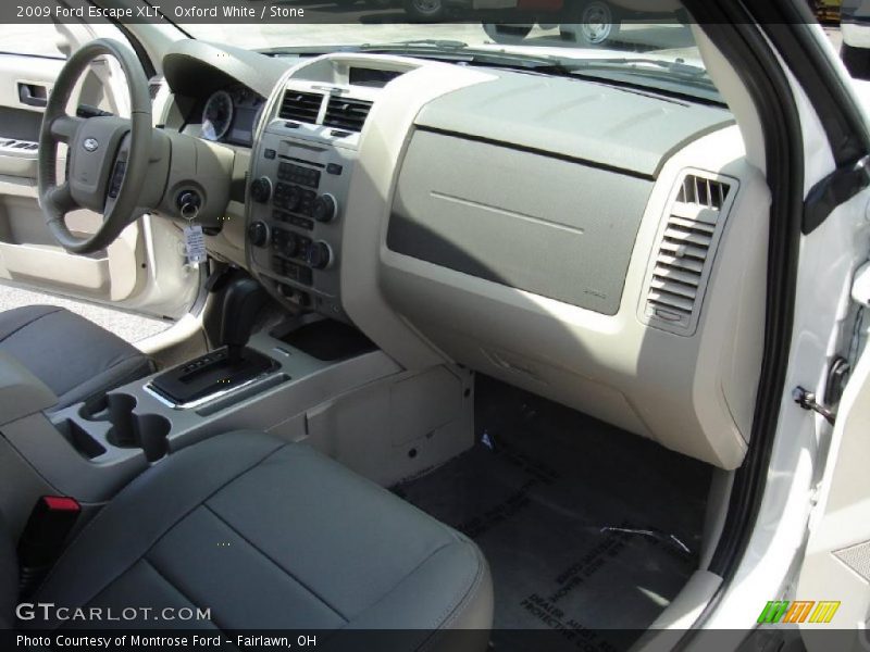 Oxford White / Stone 2009 Ford Escape XLT