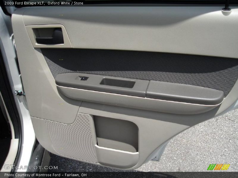 Oxford White / Stone 2009 Ford Escape XLT