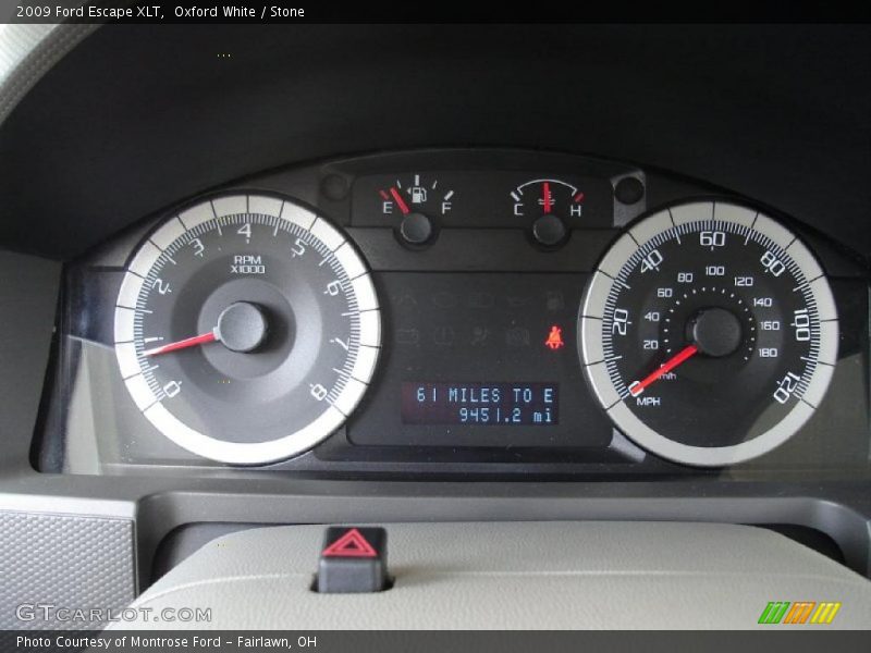 Oxford White / Stone 2009 Ford Escape XLT