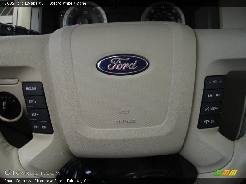 Oxford White / Stone 2009 Ford Escape XLT