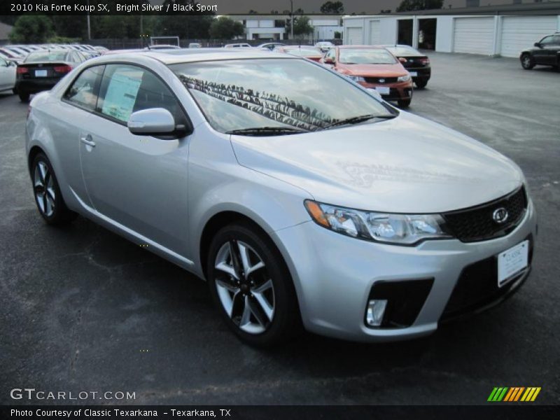 Bright Silver / Black Sport 2010 Kia Forte Koup SX