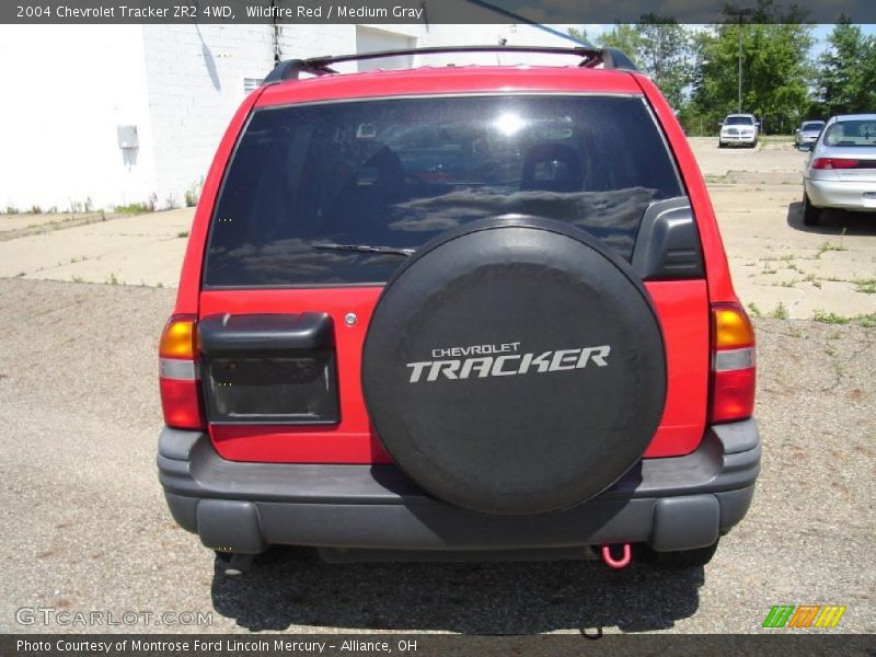 Wildfire Red / Medium Gray 2004 Chevrolet Tracker ZR2 4WD