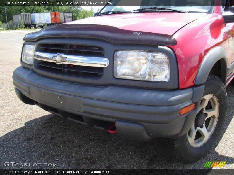 Wildfire Red / Medium Gray 2004 Chevrolet Tracker ZR2 4WD