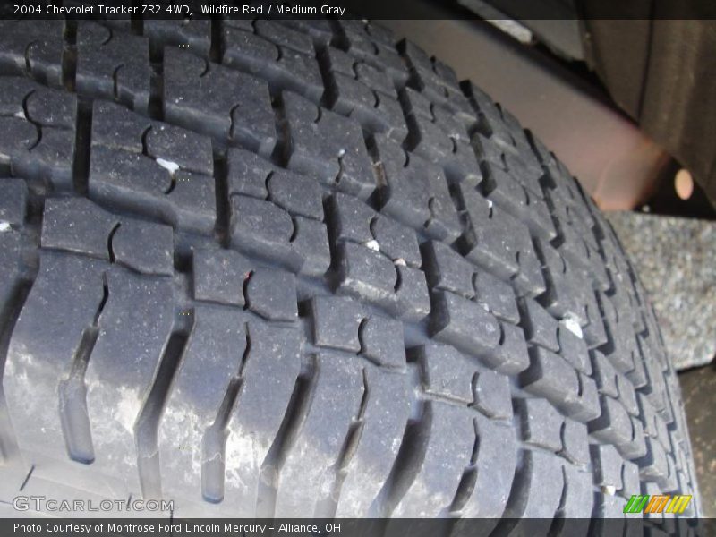 Wildfire Red / Medium Gray 2004 Chevrolet Tracker ZR2 4WD