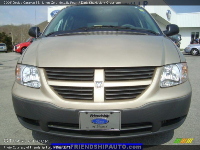 Linen Gold Metallic Pearl / Dark Khaki/Light Graystone 2006 Dodge Caravan SE