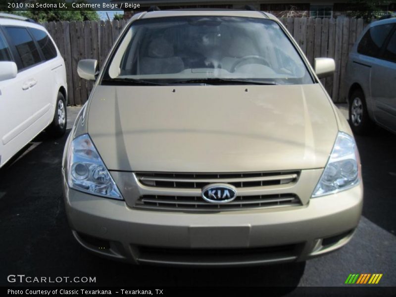 Cashmere Beige / Beige 2010 Kia Sedona LX