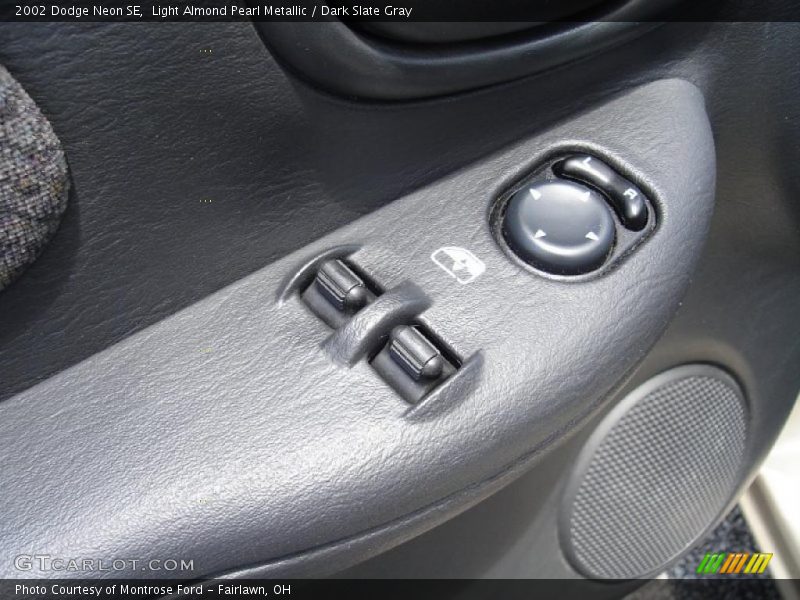 Light Almond Pearl Metallic / Dark Slate Gray 2002 Dodge Neon SE