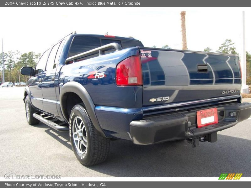 Indigo Blue Metallic / Graphite 2004 Chevrolet S10 LS ZR5 Crew Cab 4x4