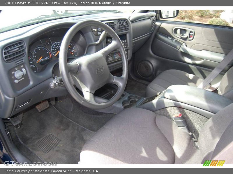 Indigo Blue Metallic / Graphite 2004 Chevrolet S10 LS ZR5 Crew Cab 4x4