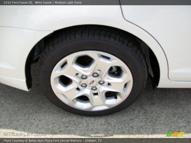 White Suede / Medium Light Stone 2010 Ford Fusion SE