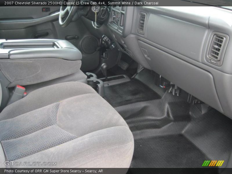 Summit White / Dark Charcoal 2007 Chevrolet Silverado 2500HD Classic LS Crew Cab 4x4