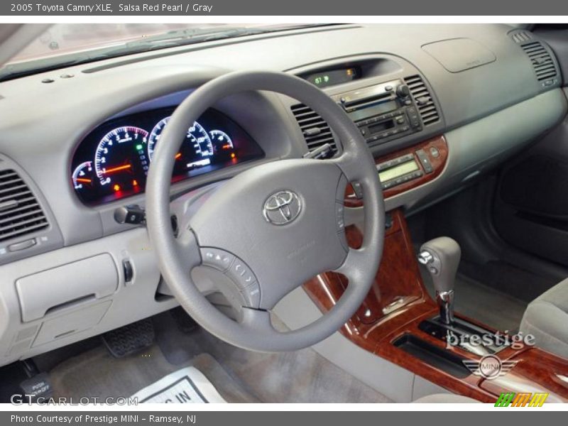 Salsa Red Pearl / Gray 2005 Toyota Camry XLE