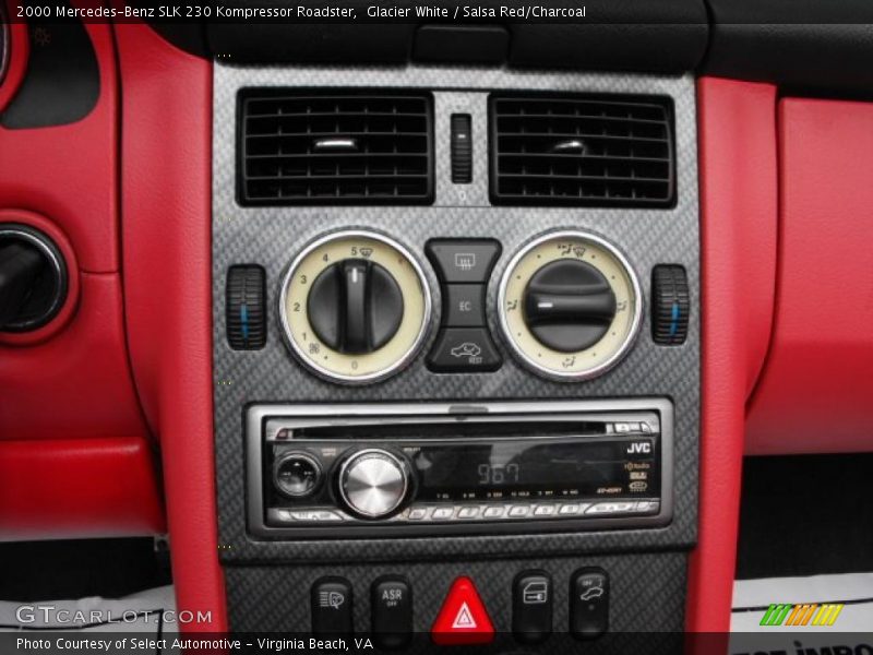 Glacier White / Salsa Red/Charcoal 2000 Mercedes-Benz SLK 230 Kompressor Roadster