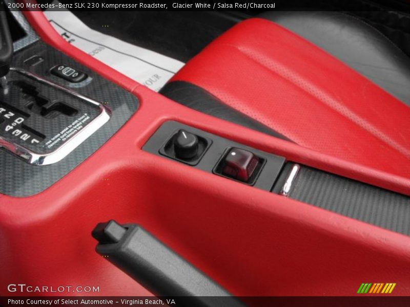 Glacier White / Salsa Red/Charcoal 2000 Mercedes-Benz SLK 230 Kompressor Roadster