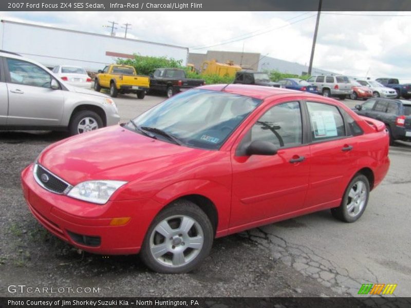 Infra-Red / Charcoal/Light Flint 2007 Ford Focus ZX4 SES Sedan