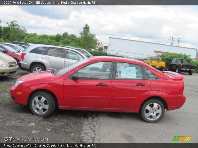 Infra-Red / Charcoal/Light Flint 2007 Ford Focus ZX4 SES Sedan