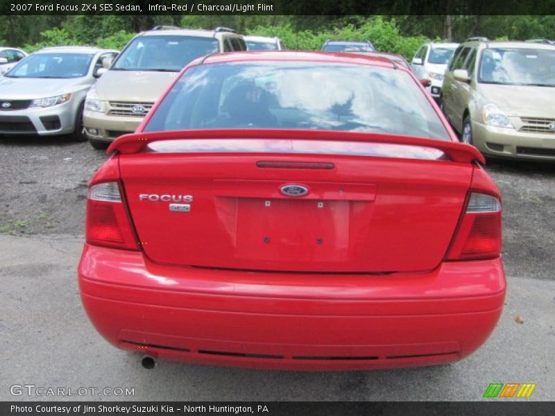 Infra-Red / Charcoal/Light Flint 2007 Ford Focus ZX4 SES Sedan