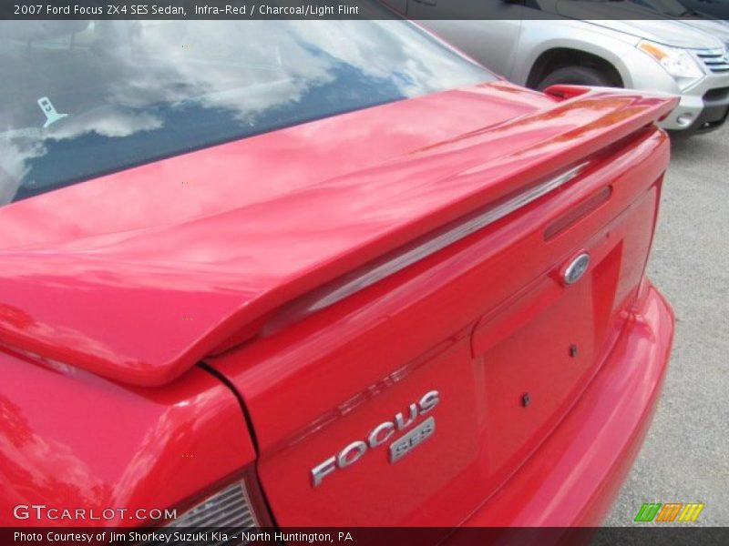 Infra-Red / Charcoal/Light Flint 2007 Ford Focus ZX4 SES Sedan