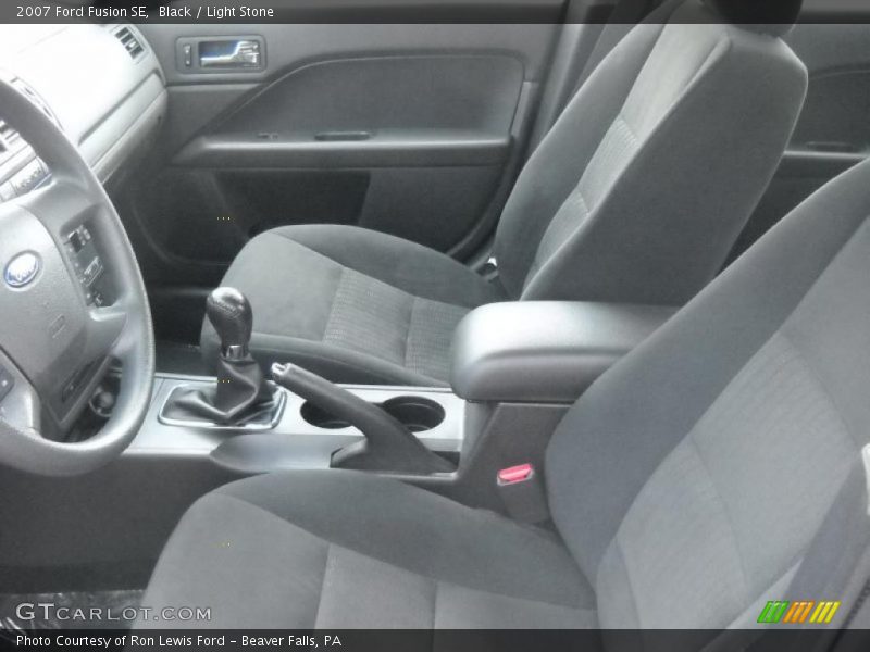Black / Light Stone 2007 Ford Fusion SE