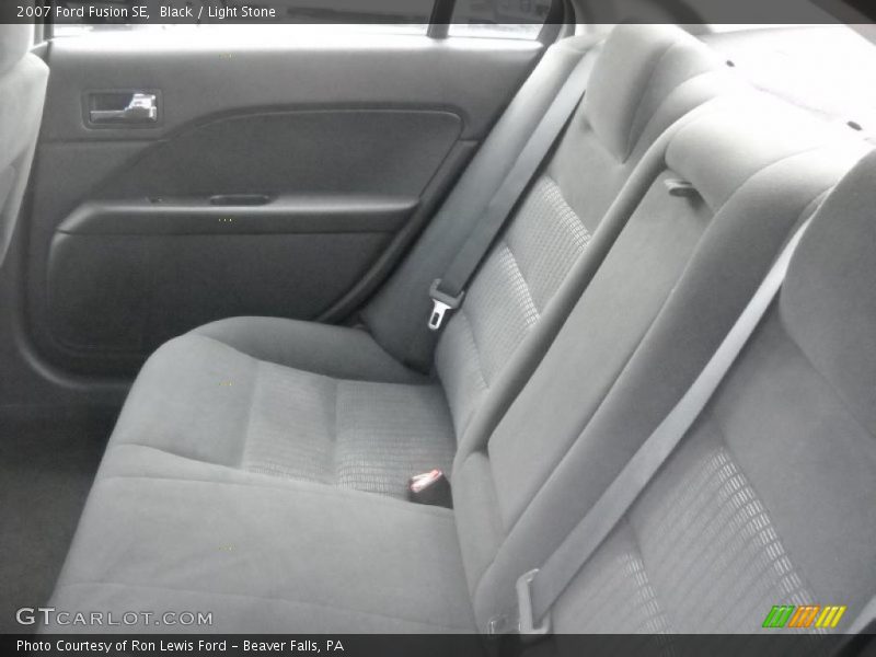 Black / Light Stone 2007 Ford Fusion SE