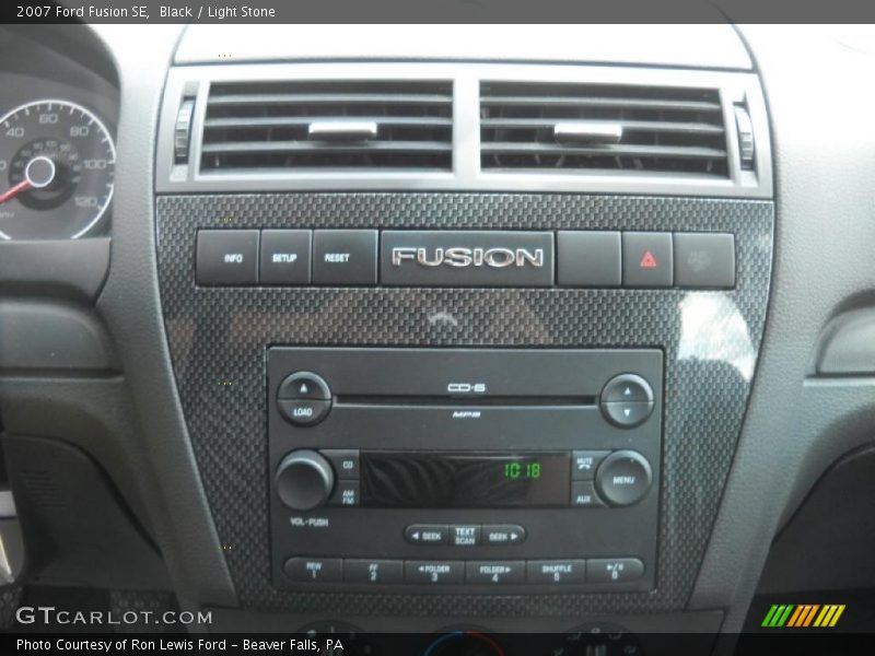 Black / Light Stone 2007 Ford Fusion SE
