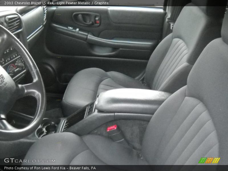 Light Pewter Metallic / Graphite 2003 Chevrolet Blazer LS 4x4